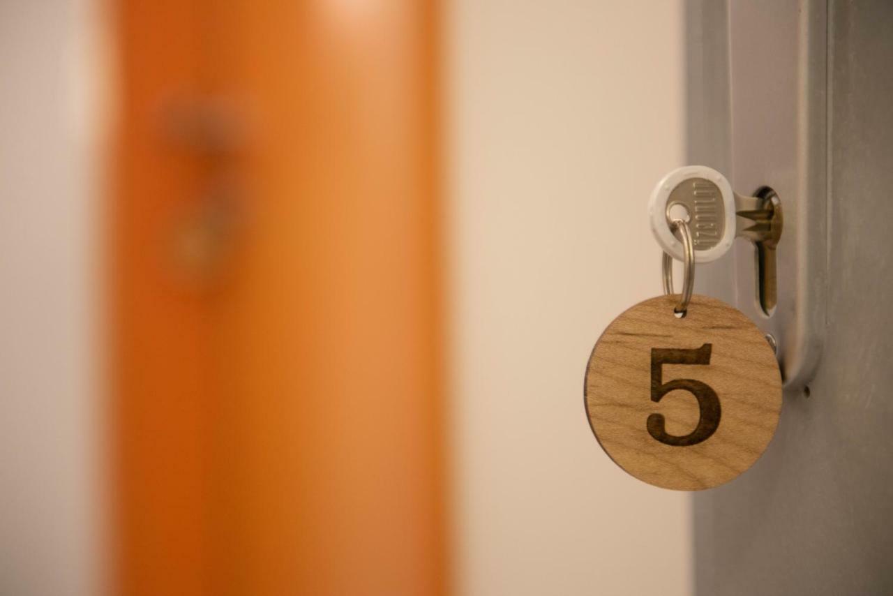 Hostel Boje 利夫诺 外观 照片