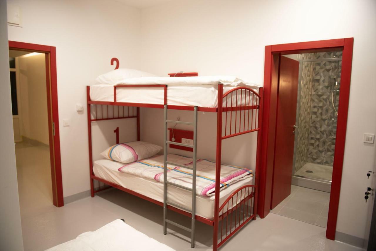 Hostel Boje 利夫诺 外观 照片